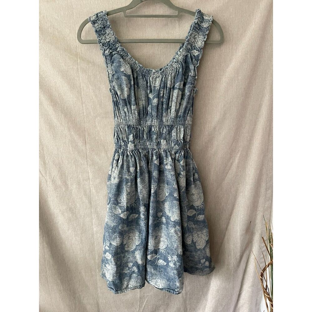 American Eagle Floral Smocked Chambery Denim Look Sundress Extra Small XS